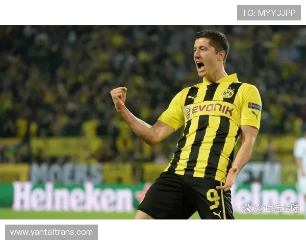 为什么有德甲球队老板在主场被球迷嘘？背后原因解析