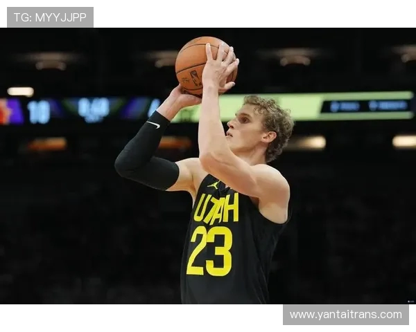 怀特全能表现助球队取胜次节独揽13分展现出色状态